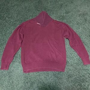 Like new men’s burgundy sweater